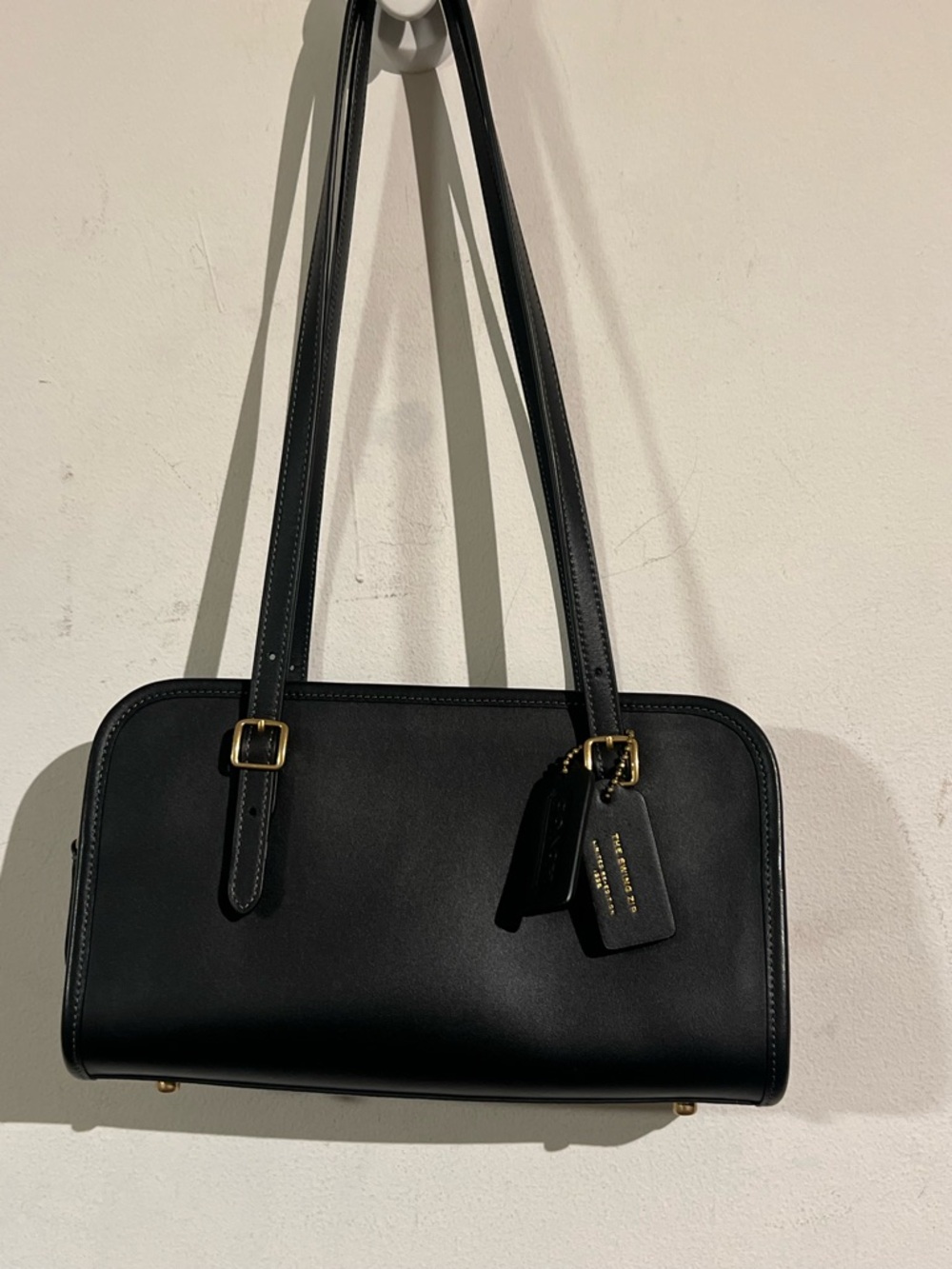 Coach The Swing Zip Black Leather Shoulder Bag with Gold Hardware - Picture 5 of 12